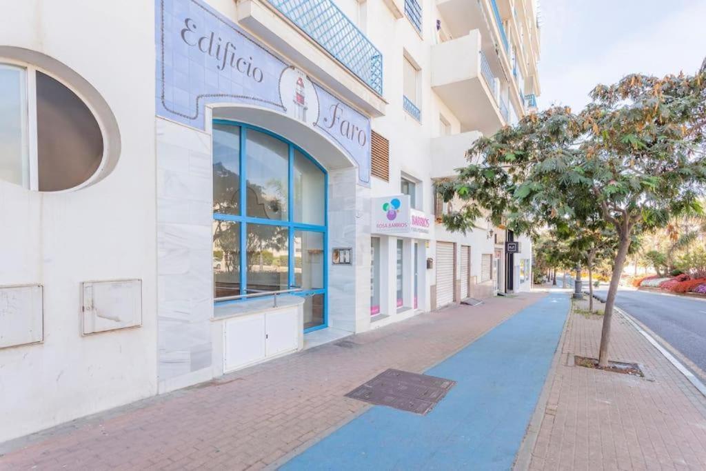 Апартаменты Vista Al Faro Эстепона Экстерьер фото